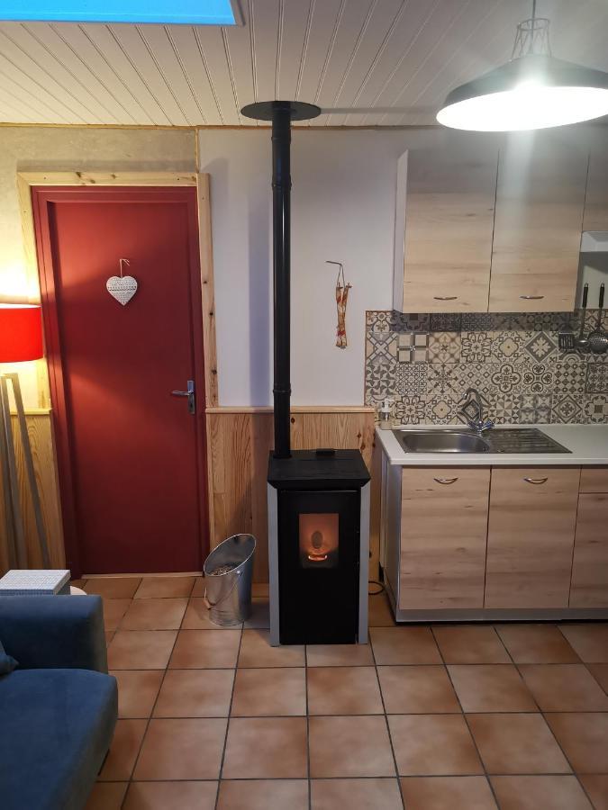 Gite Ha-Py Chalet Campan Exterior photo
